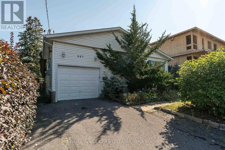 28243621/467-edgeworth-avenue/woodroffe/ottawa/ontario/K2B5L2_2