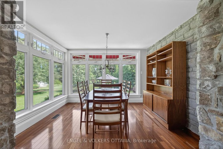 28738761/233-strathburn-street/almonte/mississippi-mills/ontario/K0A1A0_14