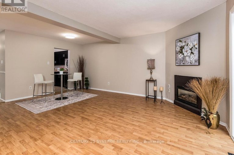 29610480/16-71-clarkson-crescent/katimavik/ottawa/ontario/K2L3C9_8