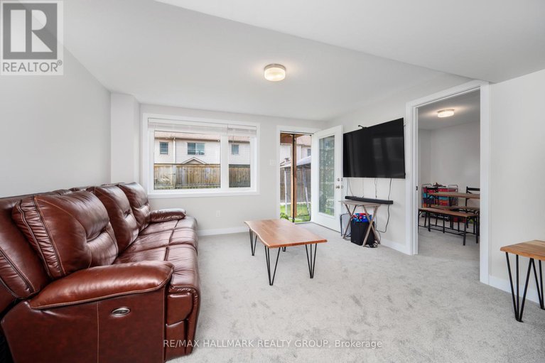 28906810/351-falsetto-street/mer-bleuebradley-estatesanderson-park/ottawa/ontario/K1W0S6_28