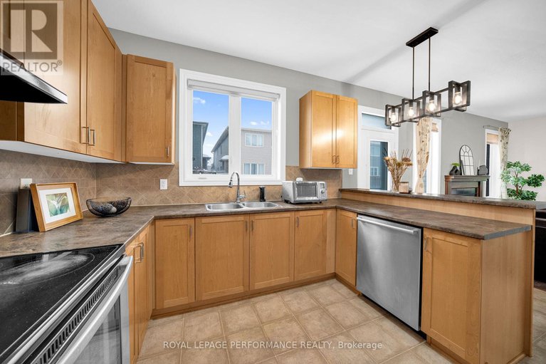 29428397/262-tempest-drive/stittsville-north/ottawa/ontario/K2S0K6_9