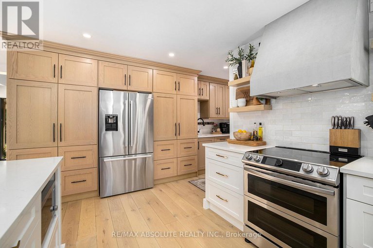 28310711/76-hidden-river-road/mcnabbraeside-twps/mcnabbraeside/ontario/K7S3G9_11