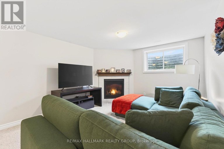 29457178/60-jardiniere-street/remainder-of-stittsville-area/ottawa/ontario/K2S2K2_47