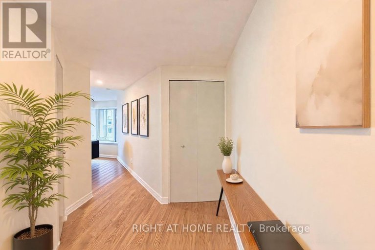 29185277/1901-234-rideau-street/sandy-hill/ottawa/ontario/K1N0A9_7