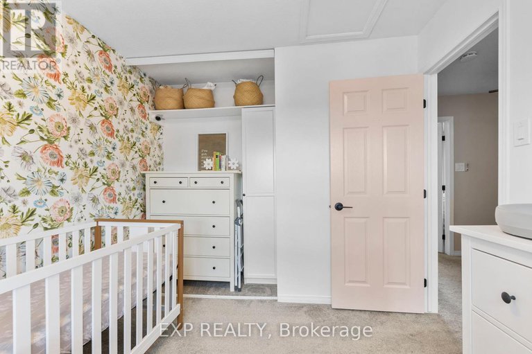 28582296/225-kincardine-drive/glencairnhazeldean/ottawa/ontario/K2V1C5_17
