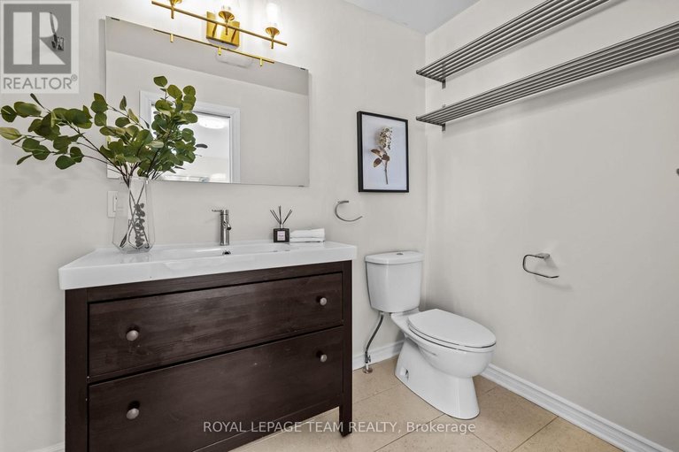 29455343/44-chestnut-street/ottawa-east/ottawa/ontario/K1S1A1_21