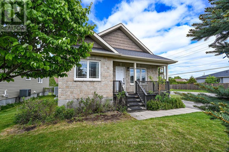 28567614/30-lee-avenue/smiths-falls/smiths-falls/ontario/K7A0A2_39