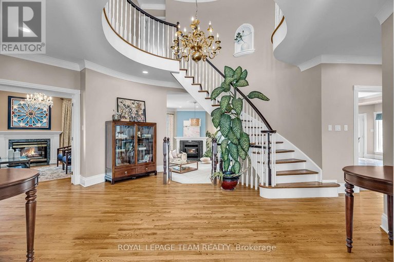 29556061/1345-potter-drive/manotick-village-manotick-estates/ottawa/ontario/K4M1C6_4