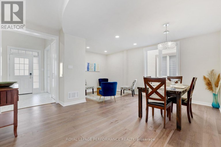 28379305/2782-grand-vista-circle/half-moon-bay/ottawa/ontario/K2J0W5_7