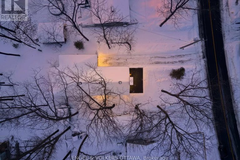 29377339/557-bayview-drive/constance-bay/ottawa/ontario/K0A3M0_30