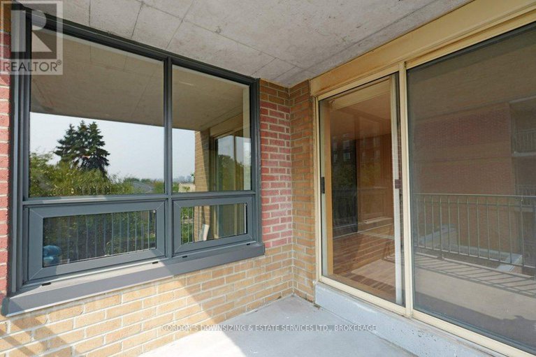 28776177/411-35-holland-avenue/ottawa-west/ottawa/ontario/K1Y4S2_33