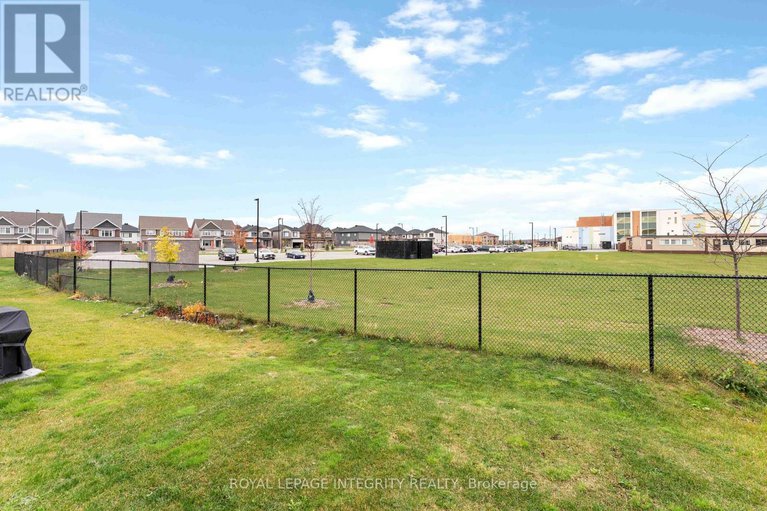 29039546/221-finsbury-avenue/stittsville-south/ottawa/ontario/K2S2X9_48