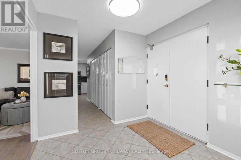 28981309/3360-southgate-road/south-keys/ottawa/ontario/K1V9A6_22