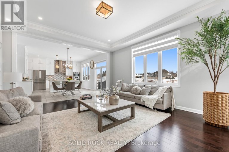 29667362/42-conch-way/mahogany-community/ottawa/ontario/K4M0M4_19