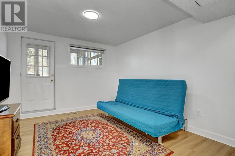 29633937/31-bellfield-street/bayshore/ottawa/ontario/K2B6K7_34