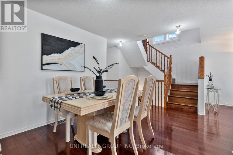 28876719/6134-red-willow-drive/chapel-hill/ottawa/ontario/K1C7J8_9