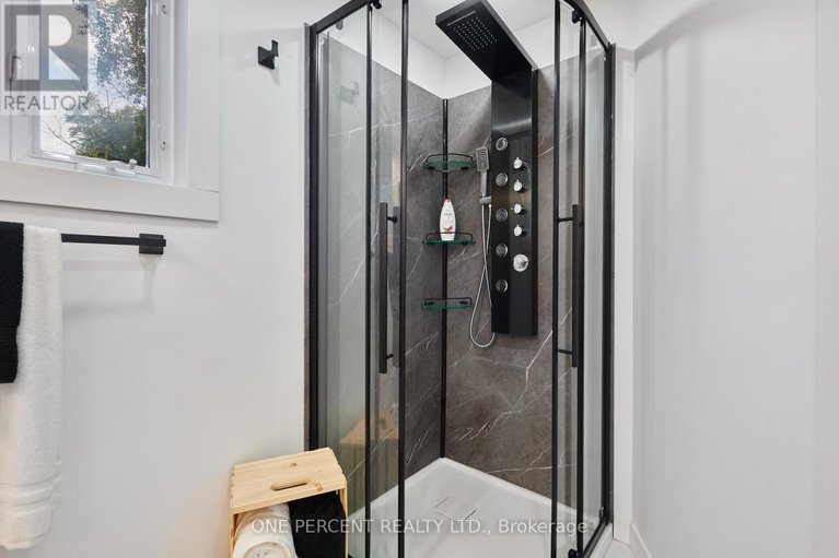 28760672/1133-hemlock-street/clarencerockland-twp/clarence-rockland/ontario/K4K1K9_18