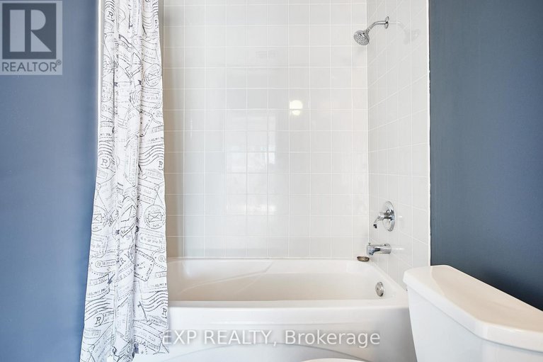 28998983/606-180-york-street/lower-townbyward-market/ottawa/ontario/K1N1J6_26