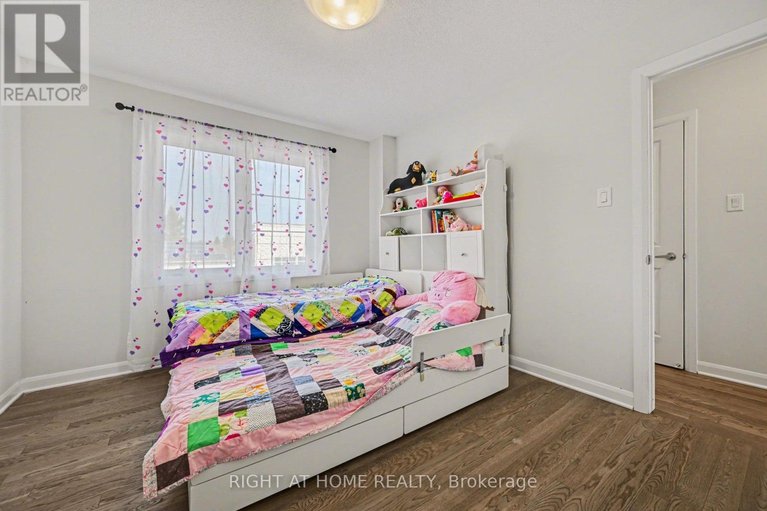 29650531/112-attwell-private/morgans-grantsouth-march/ottawa/ontario/K2K0H7_16