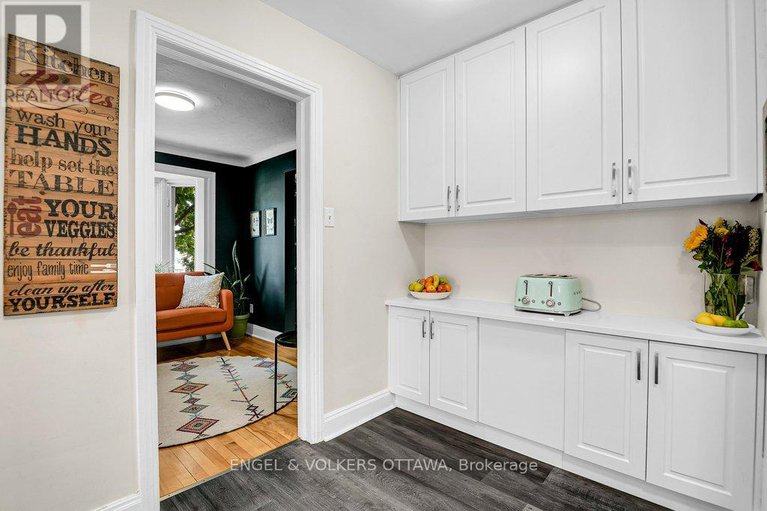 28848806/2565-elmhurst-street/queensway-terrace-north/ottawa/ontario/K2B7N2_14