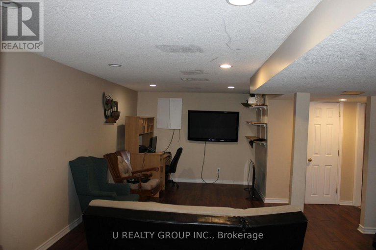 29408862/365-lefebvre-way/bilberry-creekqueenswood-heights/ottawa/ontario/K1E2W5_24