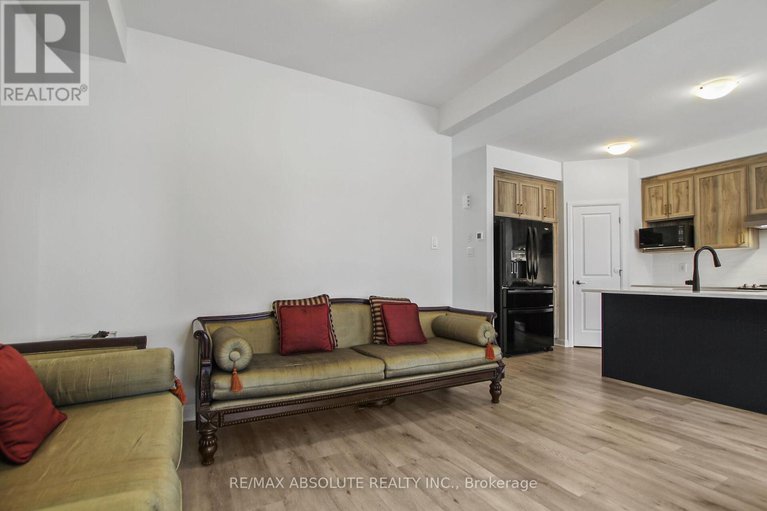 28623552/145-invention-boulevard/morgans-grantsouth-march/ottawa/ontario/K2W0L9_15