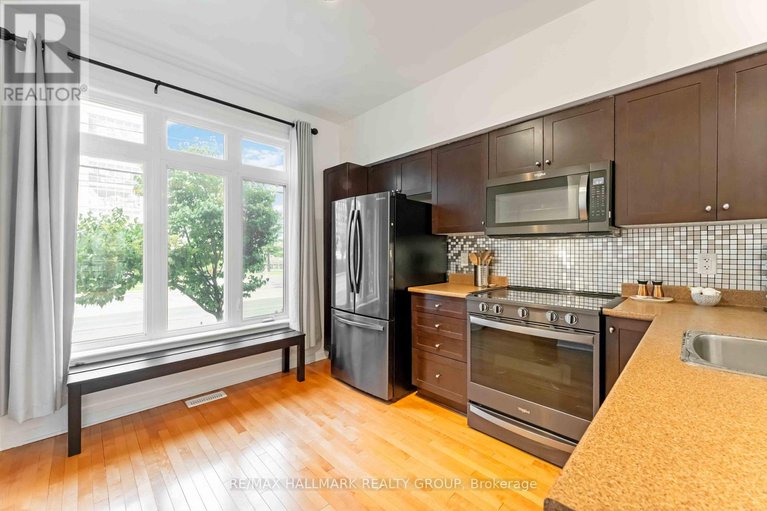 28587962/32-799-montreal-road/cfb-rockcliffe-and-area/ottawa/ontario/K1K0S9_9