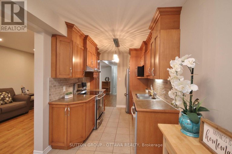 28983773/1267-shillington-avenue/carlington/ottawa/ontario/K1Z8A1_16