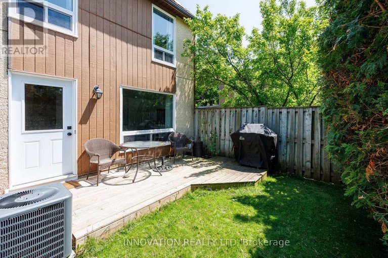 28478550/44-35-bering-court/katimavik/ottawa/ontario/K2L2B8_44