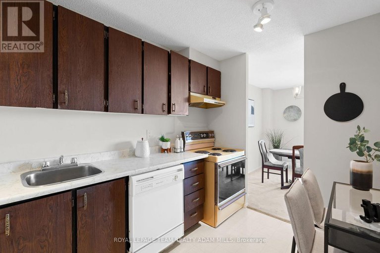 29053300/1707-1785-frobisher-lane/riverview-park/ottawa/ontario/K1G3T7_9