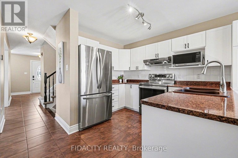 29601671/21-west-ridge-drive/stittsville-central/ottawa/ontario/K2S1S4_12