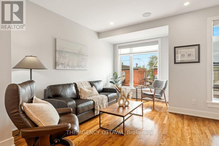 28535462/353c-booth-street/west-centre-town/ottawa/ontario/K1R7K1_11