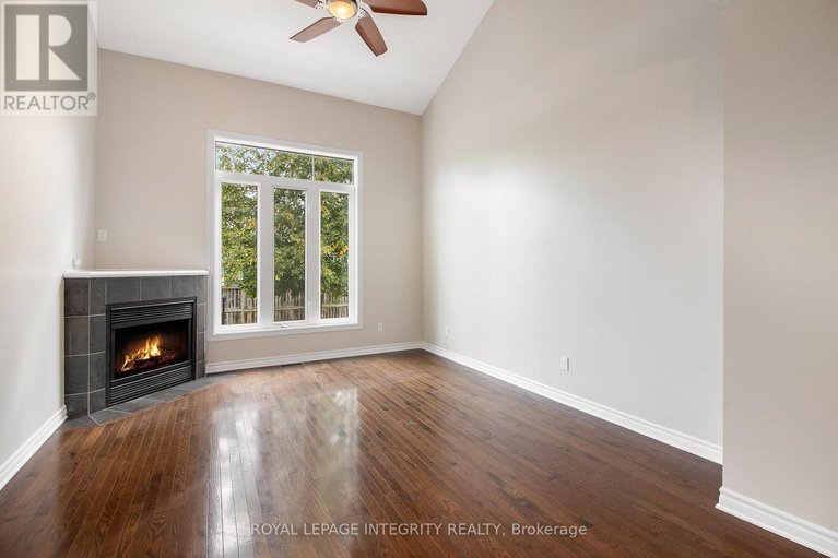 29036509/2080-melette-crescent/avalon-east/ottawa/ontario/K4A4X2_7