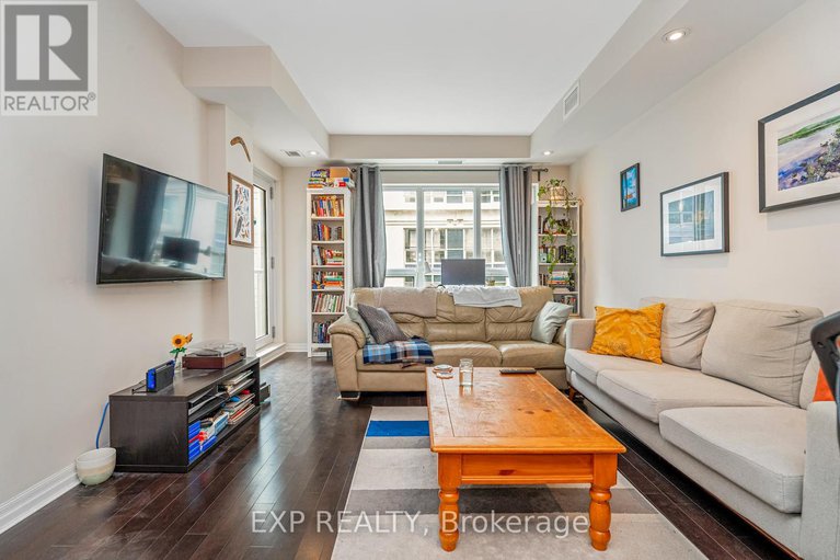 28480510/2606-242-rideau-street/sandy-hill/ottawa/ontario/K1N0B7_4