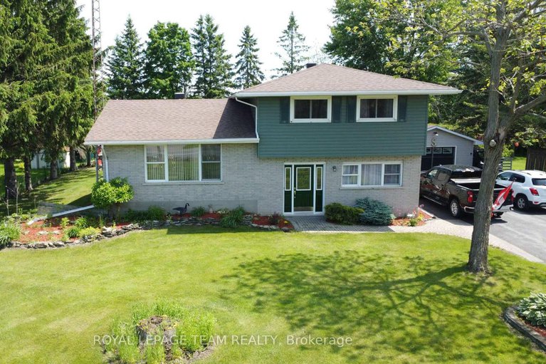 28671532/4951-hwy-31-bank-street-n/south-dundas-williamsburgh-twp/south-dundas/ontario/K0C2H0_1