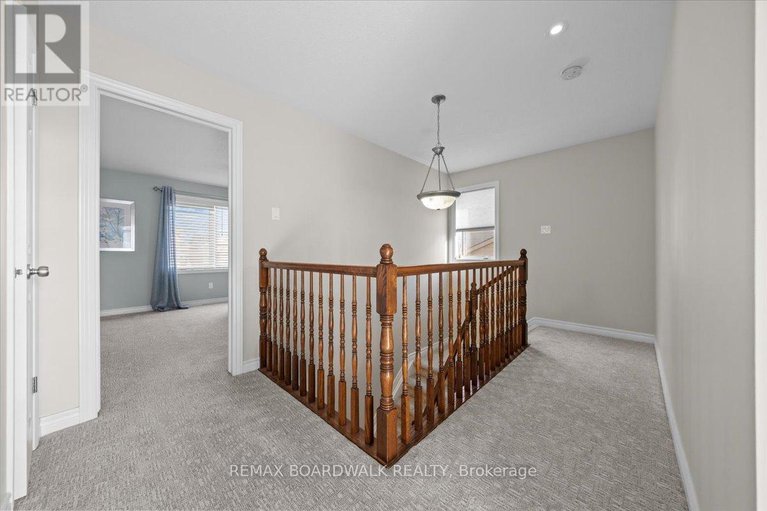 29240598/906-pellerin-place/avalon-east/ottawa/ontario/K4A0S4_24