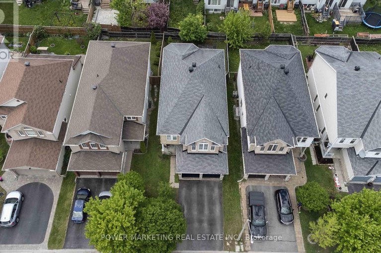 28585317/124-strathcarron-crescent/morgans-grantsouth-march/ottawa/ontario/K2K0C7_42