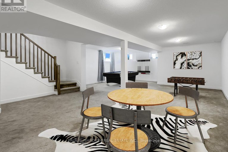 28731613/21-mendoza-way/emerald-meadowstrailwest/ottawa/ontario/K2S2S6_20