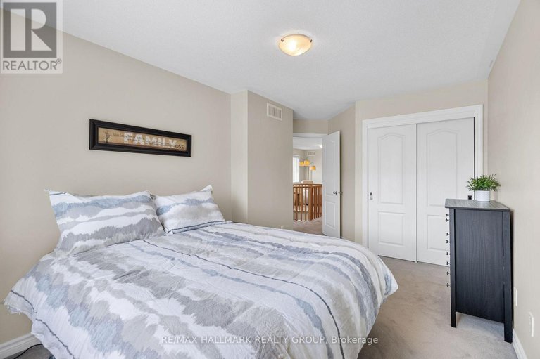 28317889/297-mojave-crescent/stittsville-north/ottawa/ontario/K2S0H7_22