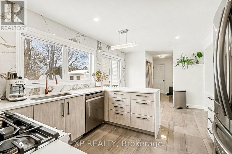 29193783/7-merlin-street/embrun/russell/ontario/K0A1W0_10