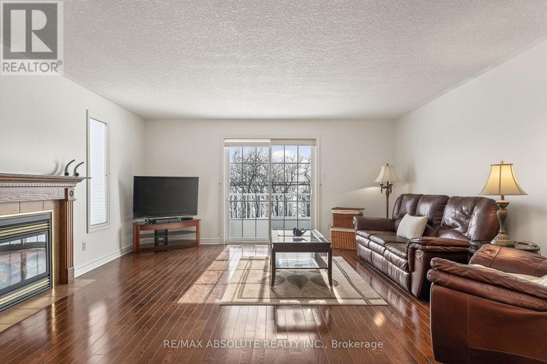 29431379/192-fairbairn-bros-street/almonte/mississippi-mills/ontario/K1A0A1_18