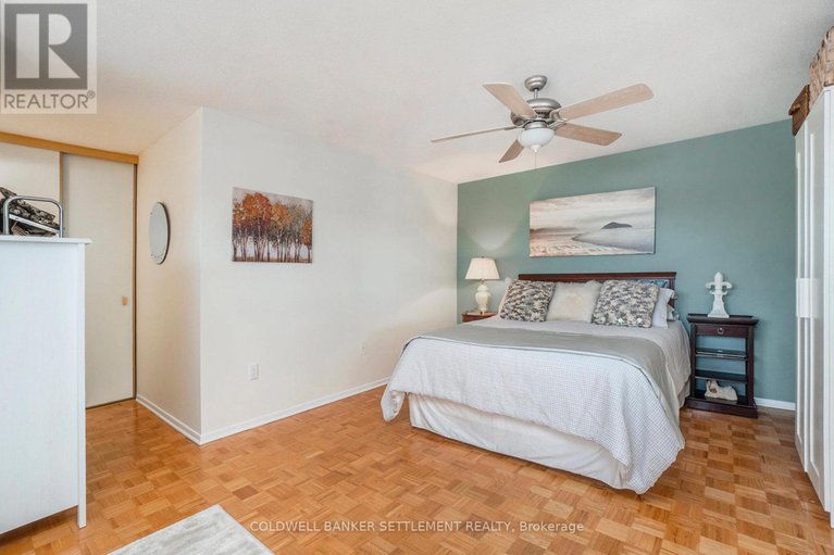 29271854/705-1356-meadowlands-drive-e/borden-farmstewart-farmcarleton-heightsparkwood-hills/ottawa/ontario/K2E6K6_20