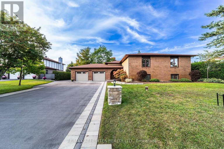7055 Shadow Ridge Drive