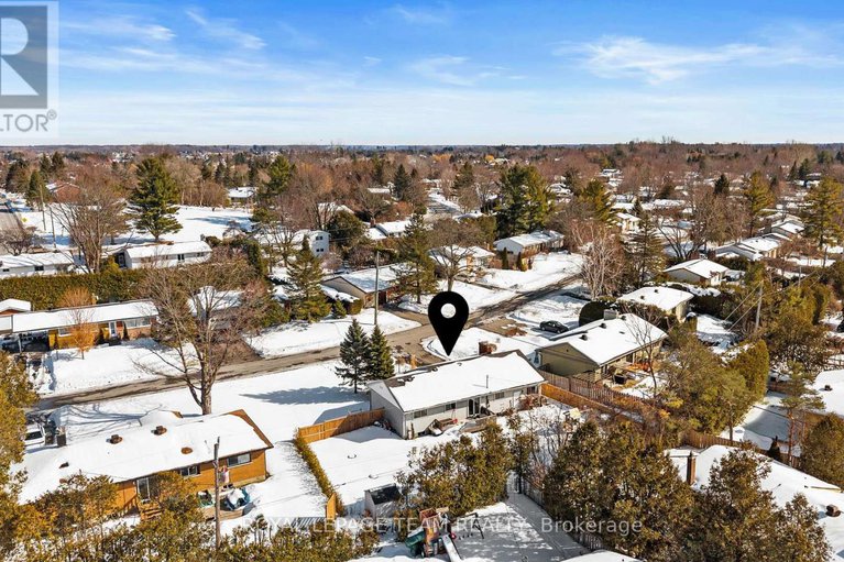 29381765/5286-hillcrest-drive/manotick-long-island-nicholls-island/ottawa/ontario/K4M1E9_37