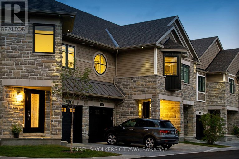 28550906/105-montauk-pvt/carleton-heights/ottawa/ontario/K2C2B4_24
