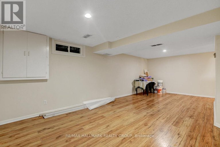 29528376/71-morton-drive/glencairnhazeldean/ottawa/ontario/K2L1W9_28