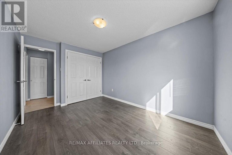 28841566/113-915-elmsmere-road/beacon-hill-south/ottawa/ontario/K1J8H8_26
