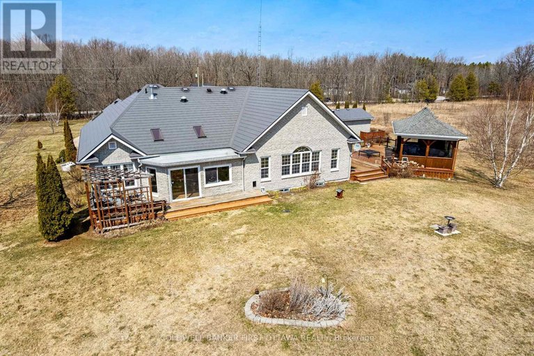 29602825/1111-west-shore-drive/drummond-n-elmsley-drummond-twp/drummondnorth-elmsley/ontario/K7H3C8_11