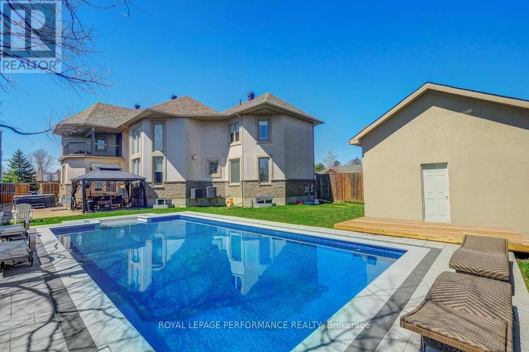 28296118/6598-courtland-grove-crescent/greely/ottawa/ontario/K4P1G5_31