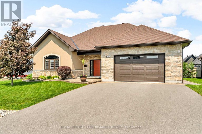 28450565/6685-yacht-boulevard/south-glengarry-charlottenburgh-twp/south-glengarry/ontario/K6H7N6_1